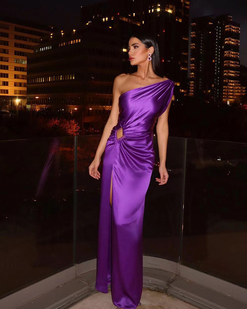 Women's long skirt with high waist and temperament for commuting solid color slanted shoulder temperament evening dress_autovado.com