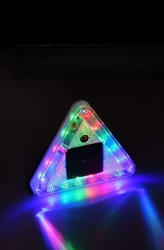 Automotive LED Solar Powered Triangle Trailer Anti Rear End Collision Light, Truck Night Flashing Warning Light_autovado.com